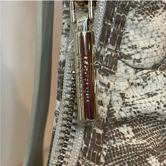 Jason Wu Dylan Woven Ivory Lizard Print camo Shoulder Bag Purse Handbag NWT $138 - Picture 9 of 13